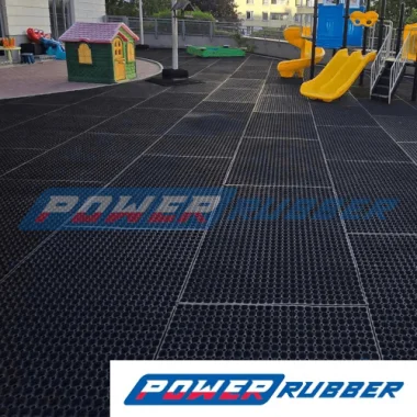 Lacework mat for a playground